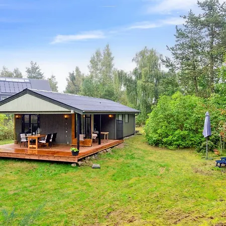 Lavrans - 1km From The Sea By Interhome Ebeltoft